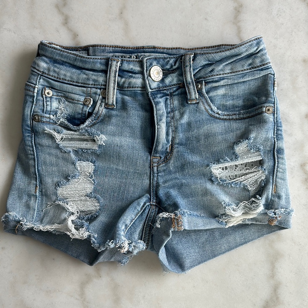 American Eagle midi shorts 00